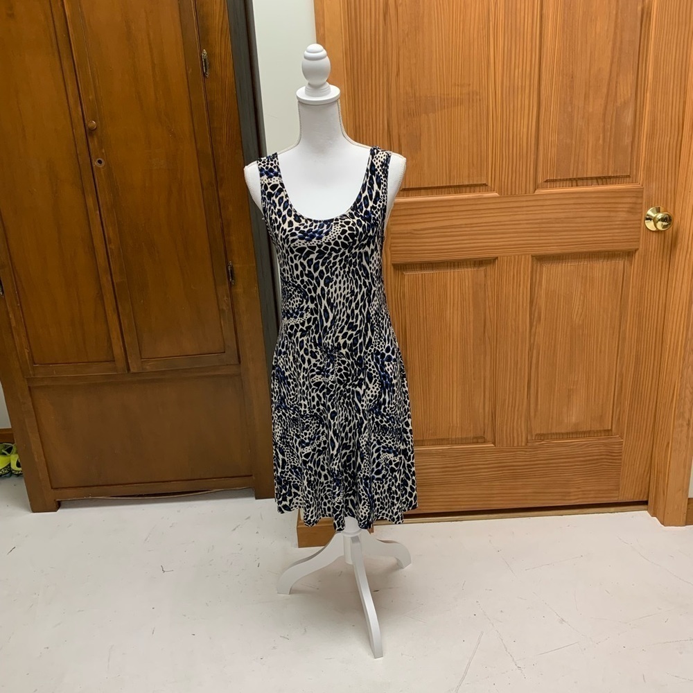 Gitane Canada Pret a Porter midi dress no size tag ? Med/Lge 18in pit L-36in